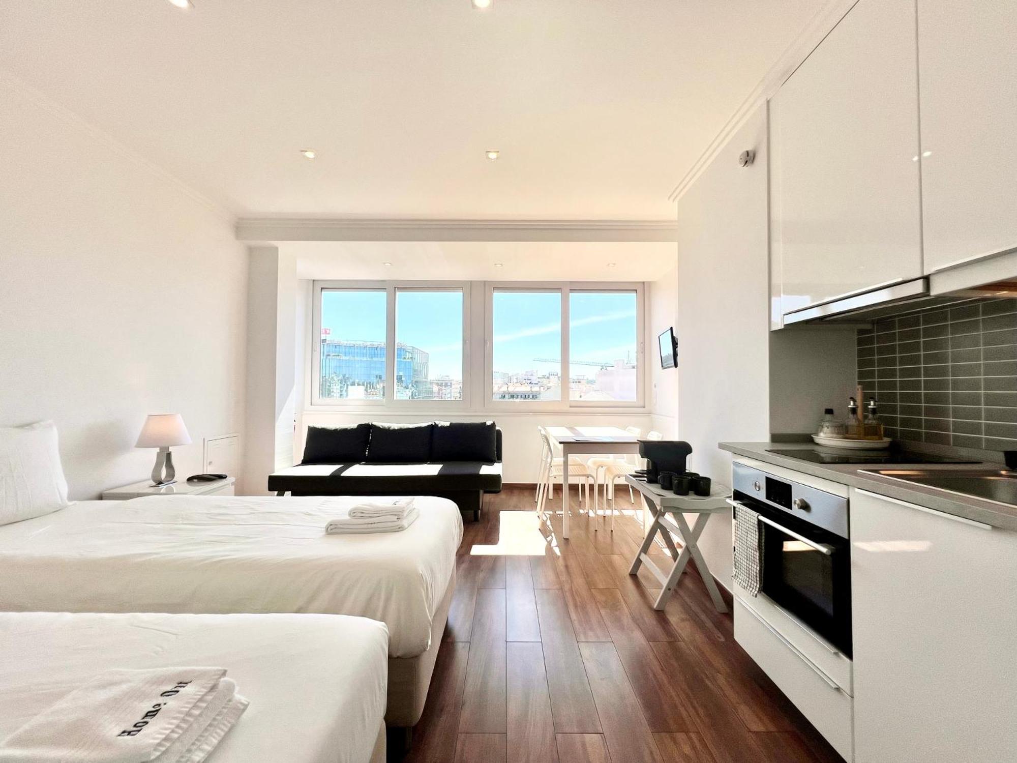 Home Out Saldanha Lisbon Exterior photo